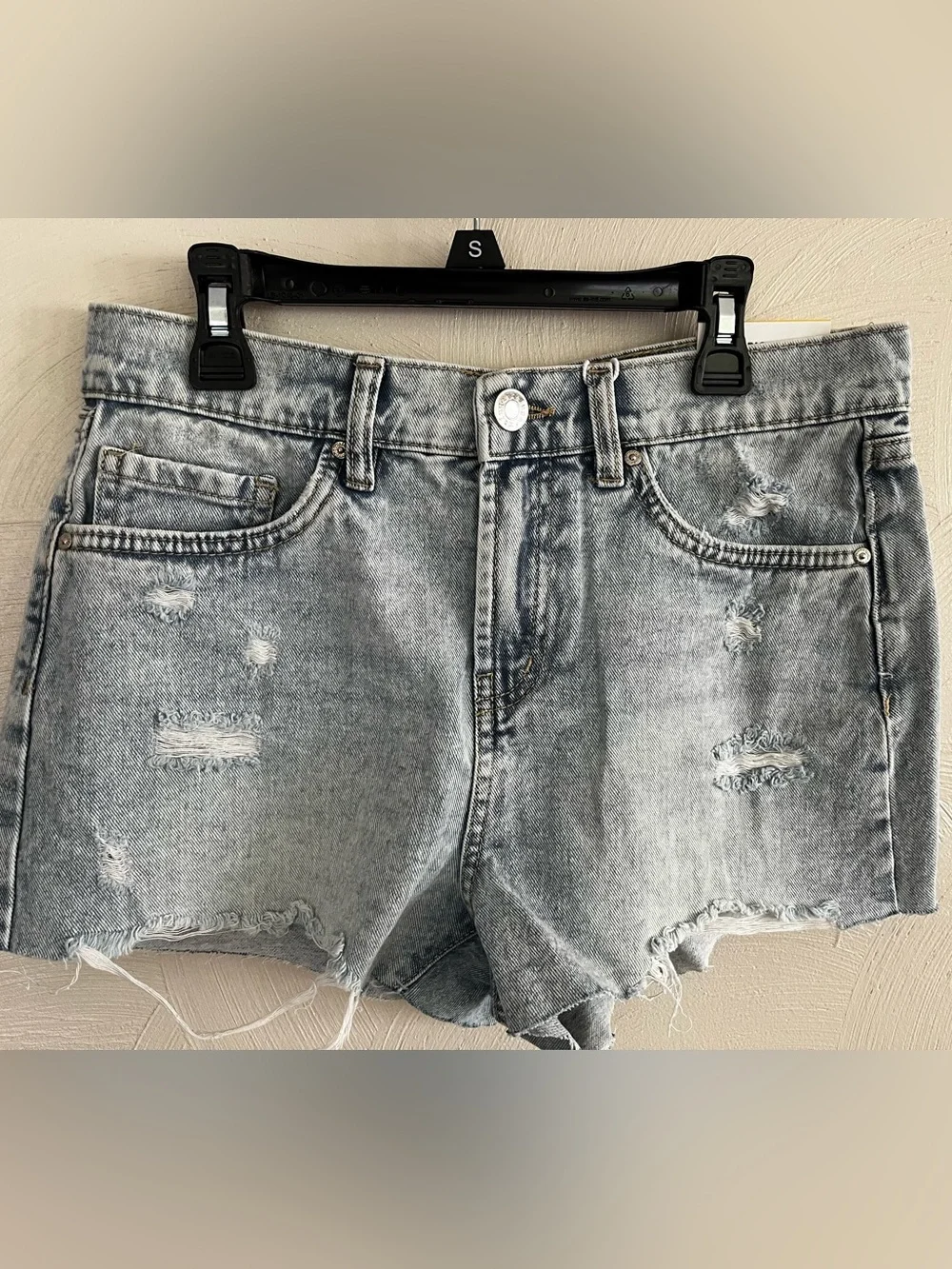 Refuge Chelsea high rise shorts new
